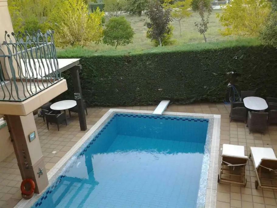 4-Seasons Pool Villa Near Meteora Tríkala Екстериор снимка