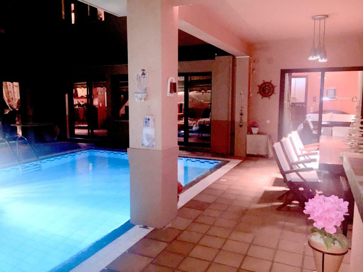 4-Seasons Pool Villa Near Meteora Tríkala Екстериор снимка